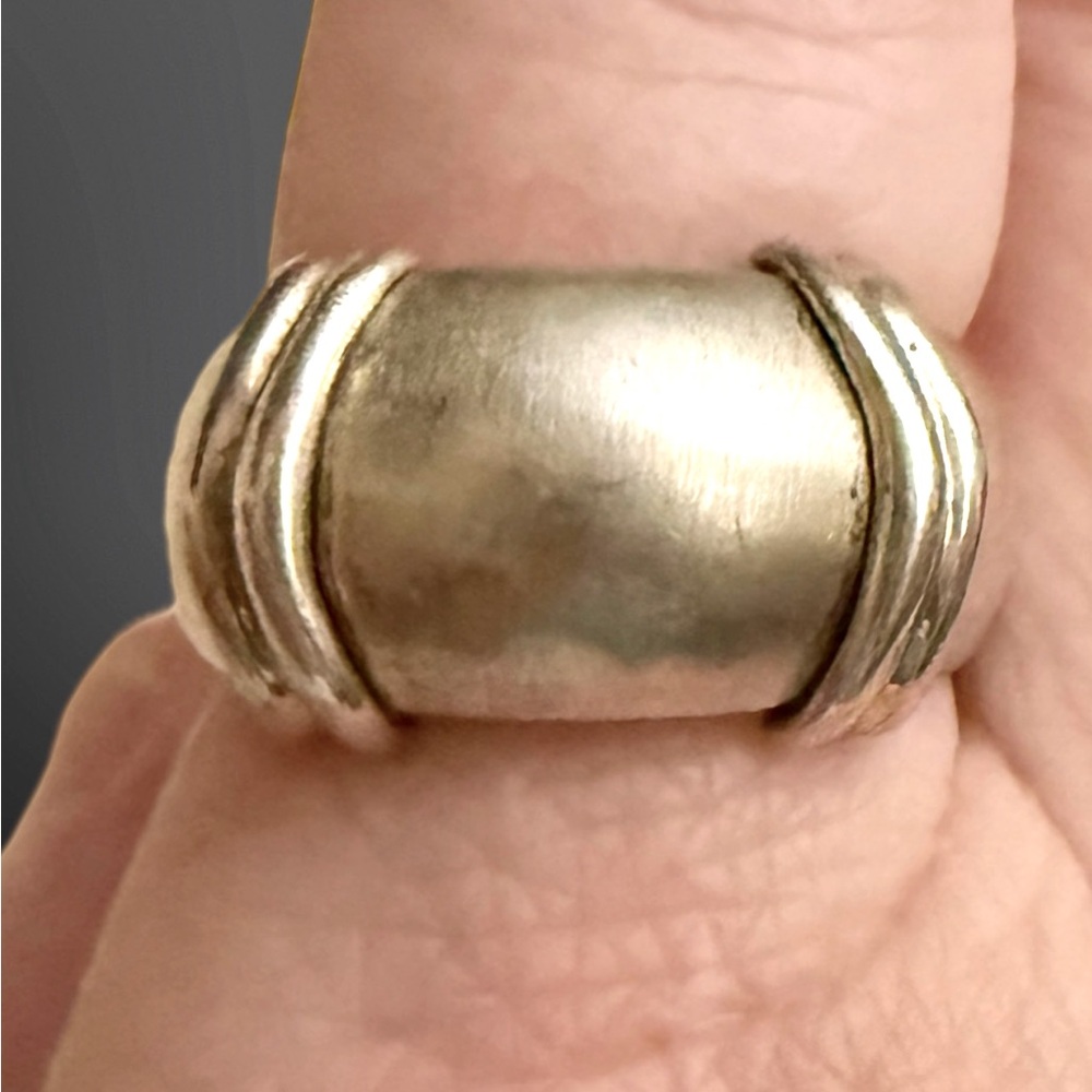 Vintage ESPO SIG 925 Silver Minimalist Ring Sz 8